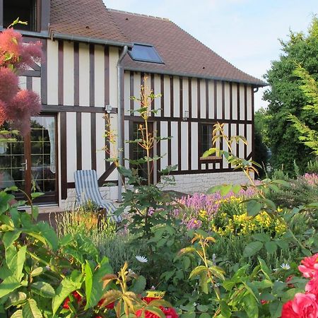 Le Mont D'Auge Bed and Breakfast Canapville  Zewnętrze zdjęcie